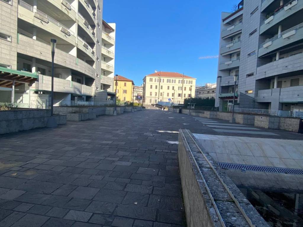 appartamento in vendita a Bergamo in zona Canovine