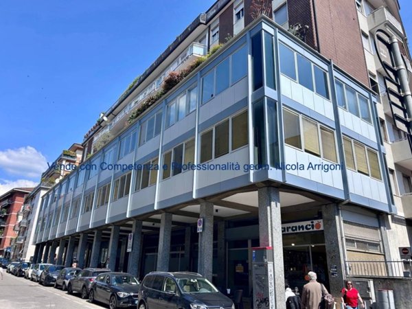 ufficio in vendita a Bergamo in zona Borgo Palazzo