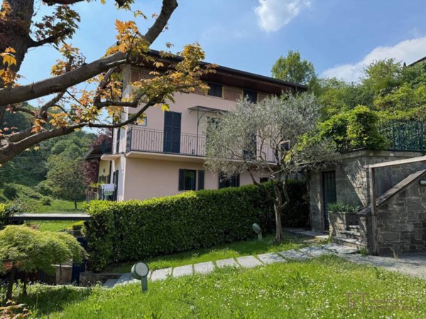 appartamento in vendita a Bergamo in zona Città Alta