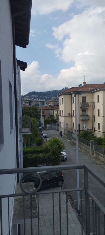 appartamento in vendita a Bergamo in zona Città Alta