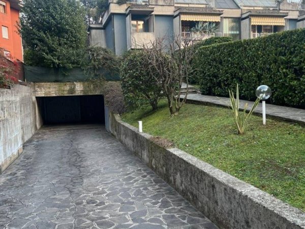 appartamento in vendita a Bergamo in zona Conca Fiorita