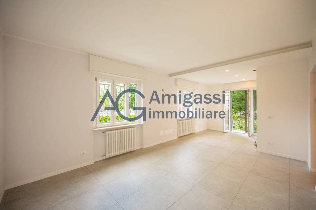 appartamento in vendita a Bergamo in zona Conca Fiorita
