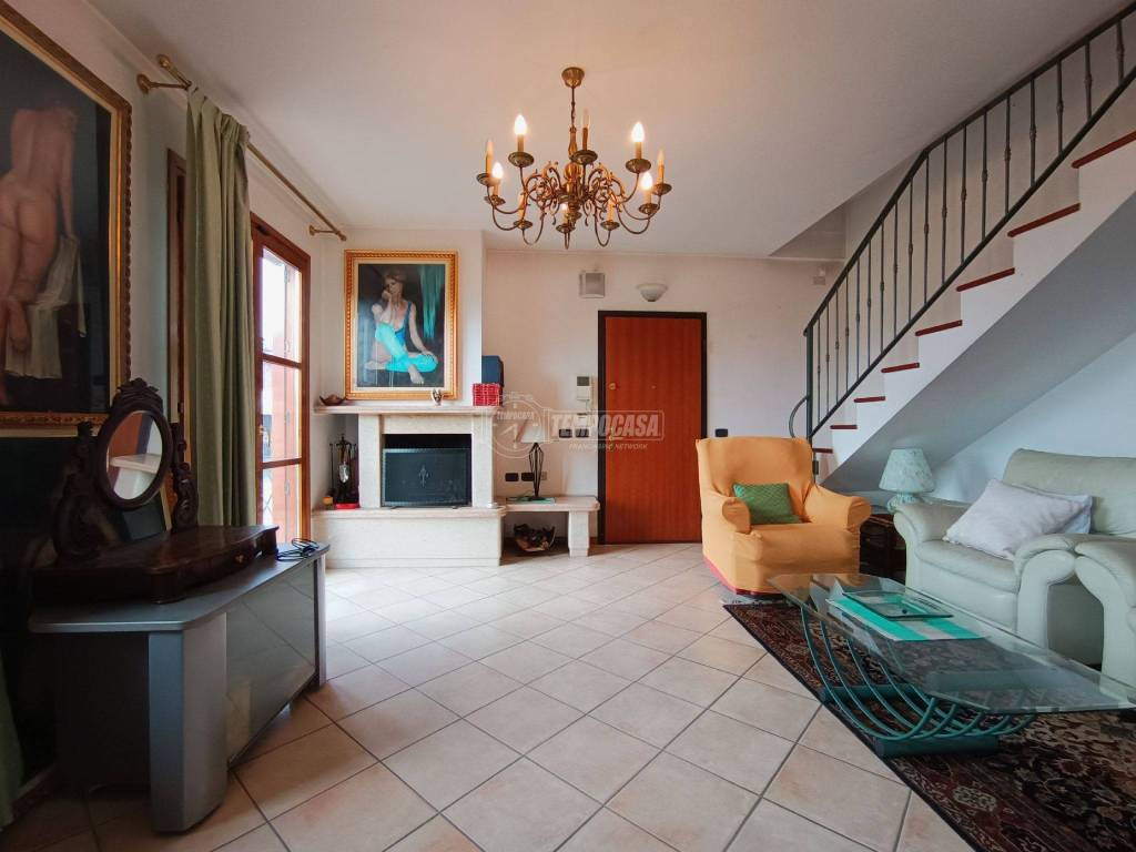 appartamento in vendita a Bergamo in zona Conca Fiorita