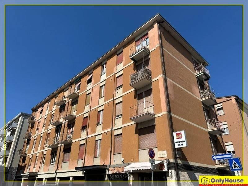 appartamento in vendita a Bergamo in zona Borgo Pignolo