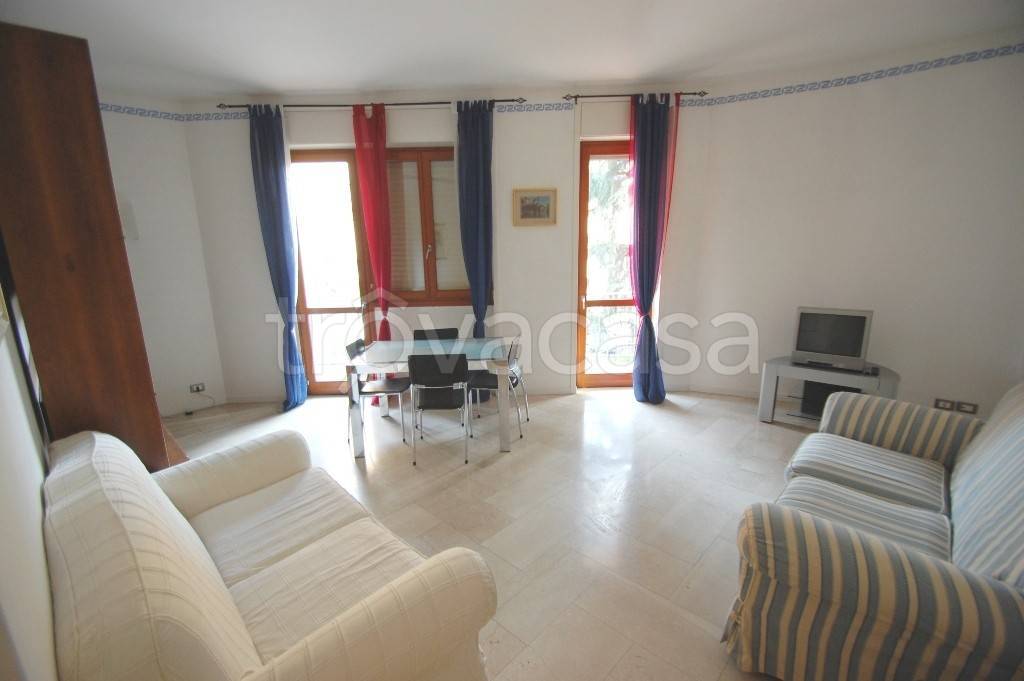 appartamento in vendita a Bergamo in zona Borgo Santa Caterina