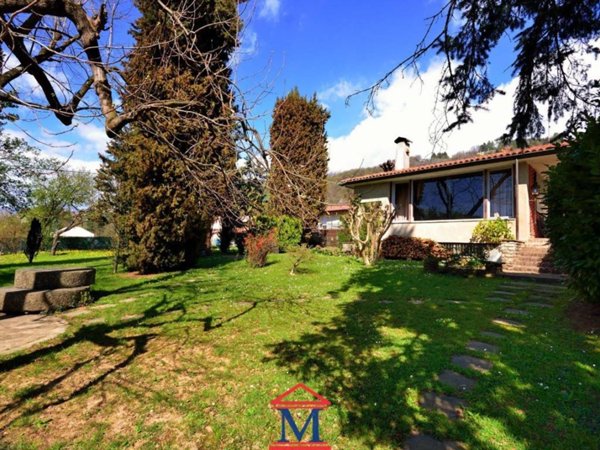 casa indipendente in vendita a Bergamo in zona Conca Fiorita