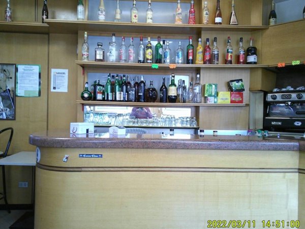 negozio in vendita a Bergamo in zona Conca Fiorita