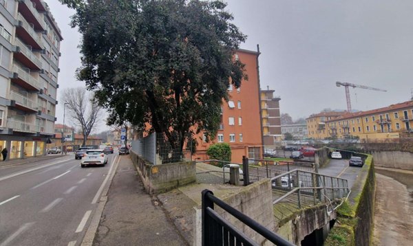 negozio in vendita a Bergamo in zona Borgo Santa Caterina