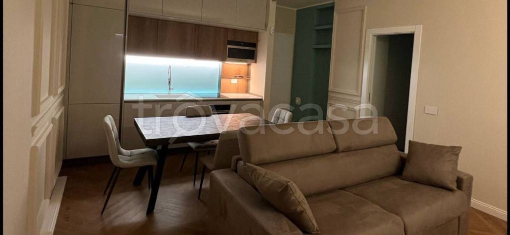 appartamento in vendita a Bergamo in zona Borgo Palazzo