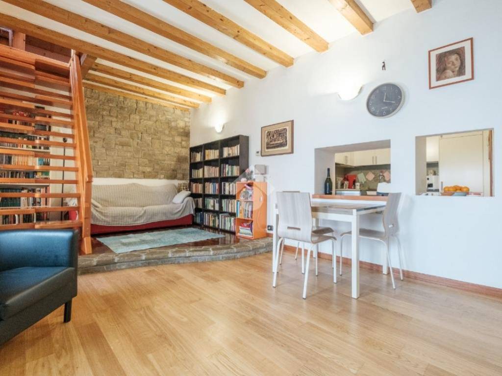 appartamento in vendita a Bergamo in zona Borgo Santa Caterina
