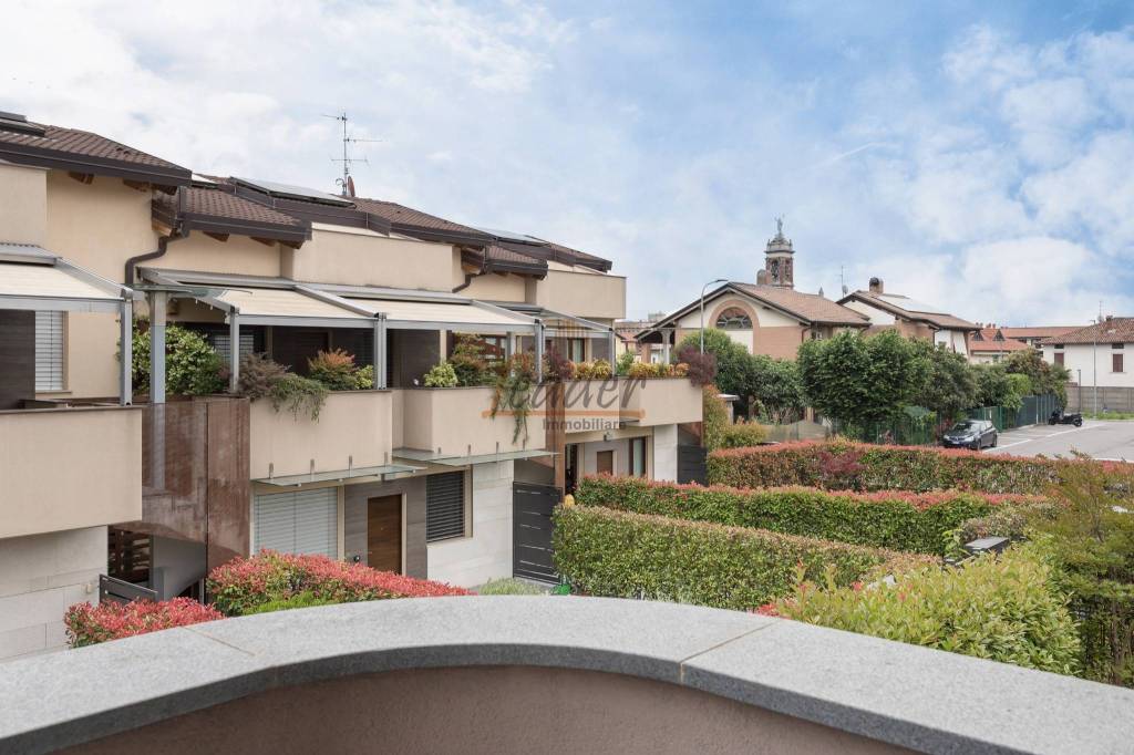 appartamento in vendita a Bergamo in zona Canovine