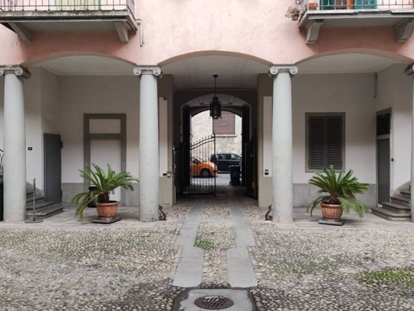 appartamento in vendita a Bergamo in zona Borgo Palazzo