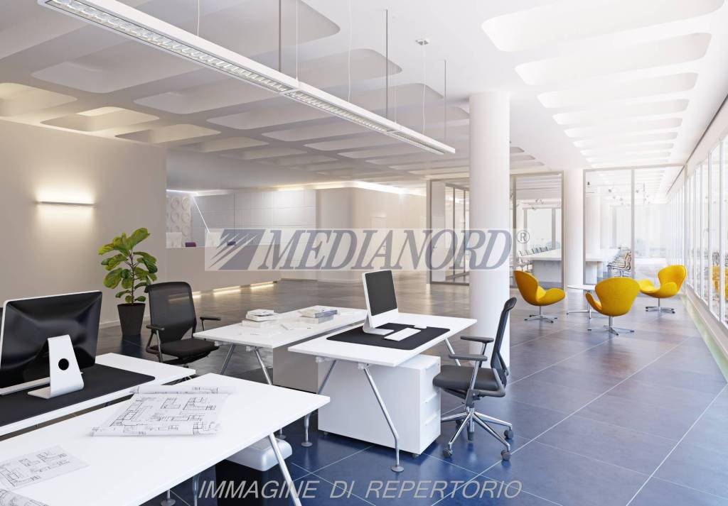 ufficio in vendita a Bergamo in zona Bergamo Centro