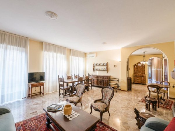 appartamento in vendita a Bergamo in zona Città Alta