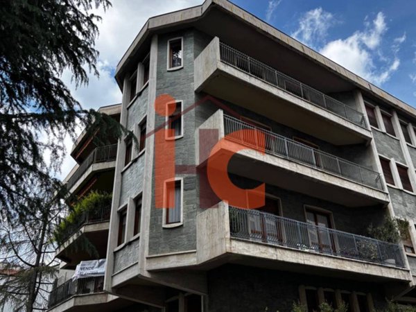 appartamento in vendita a Bergamo in zona Borgo Palazzo
