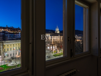 appartamento in vendita a Bergamo in zona Città Alta