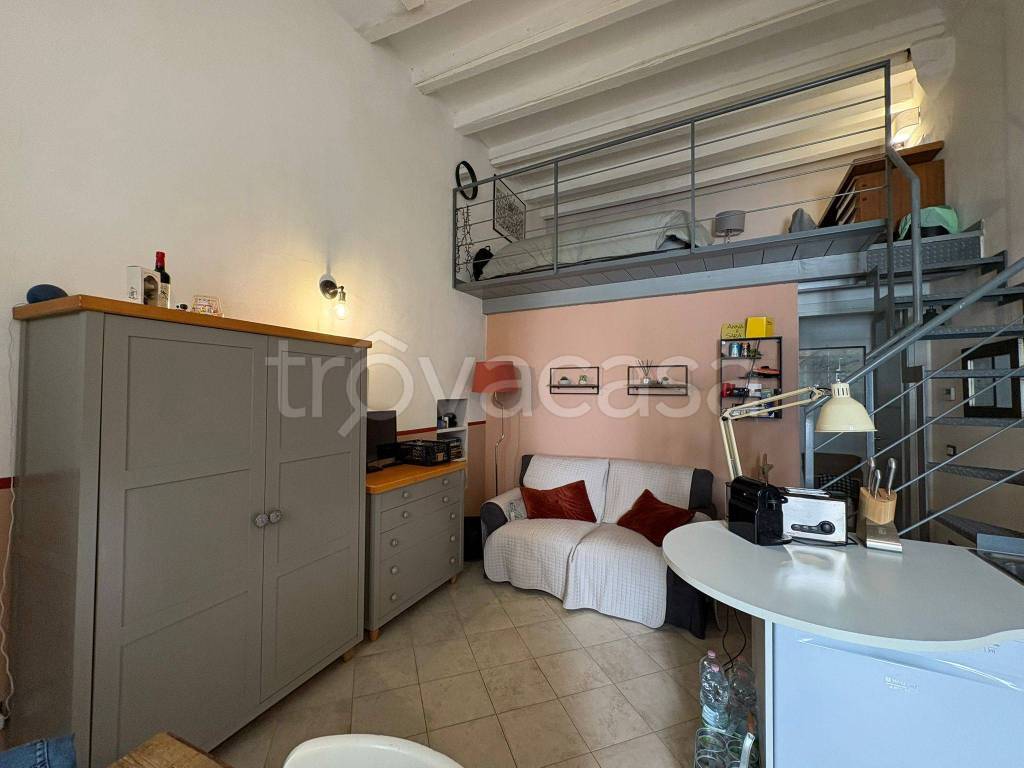 appartamento in vendita a Bergamo in zona Borgo Pignolo