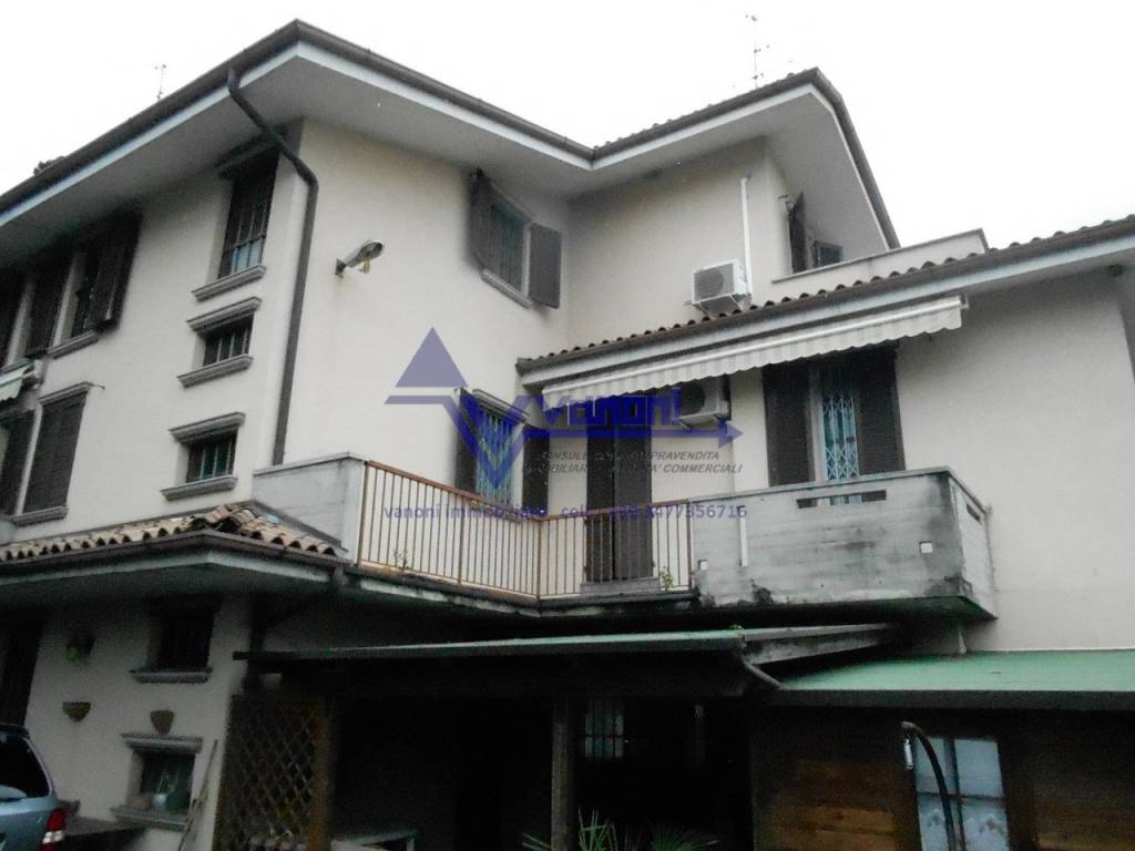 casa indipendente in vendita a Bergamo in zona Bergamo Centro