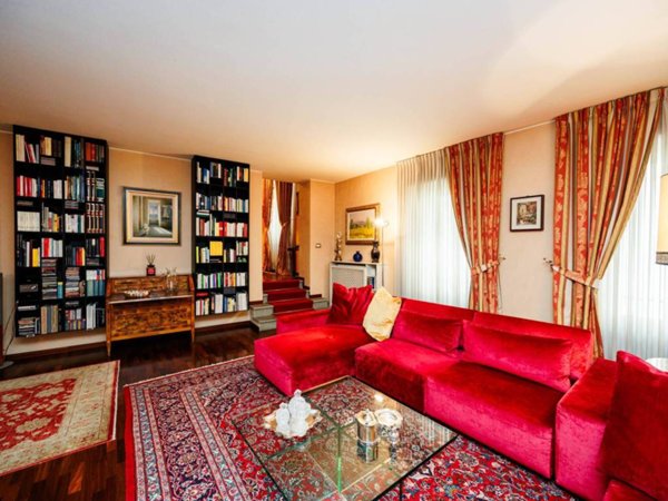 appartamento in vendita a Bergamo in zona Bergamo Centro