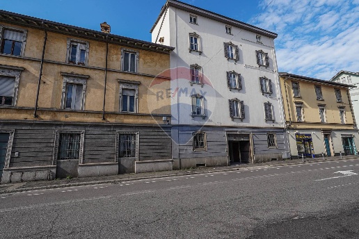 appartamento in vendita a Bergamo in zona Borgo Palazzo