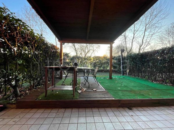 casa indipendente in vendita a Bergamo in zona Canovine