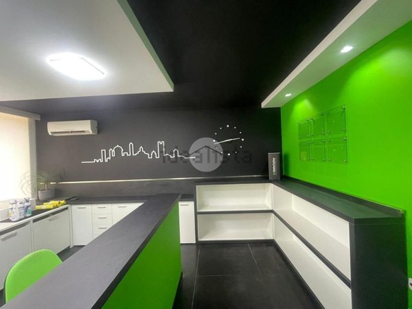 ufficio in vendita a Bergamo in zona Città Alta