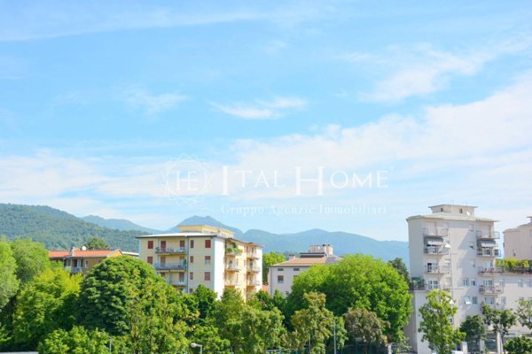appartamento in vendita a Bergamo in zona Borgo Santa Caterina