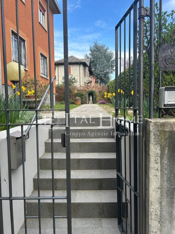 casa indipendente in vendita a Bergamo in zona Valtesse/Valverde