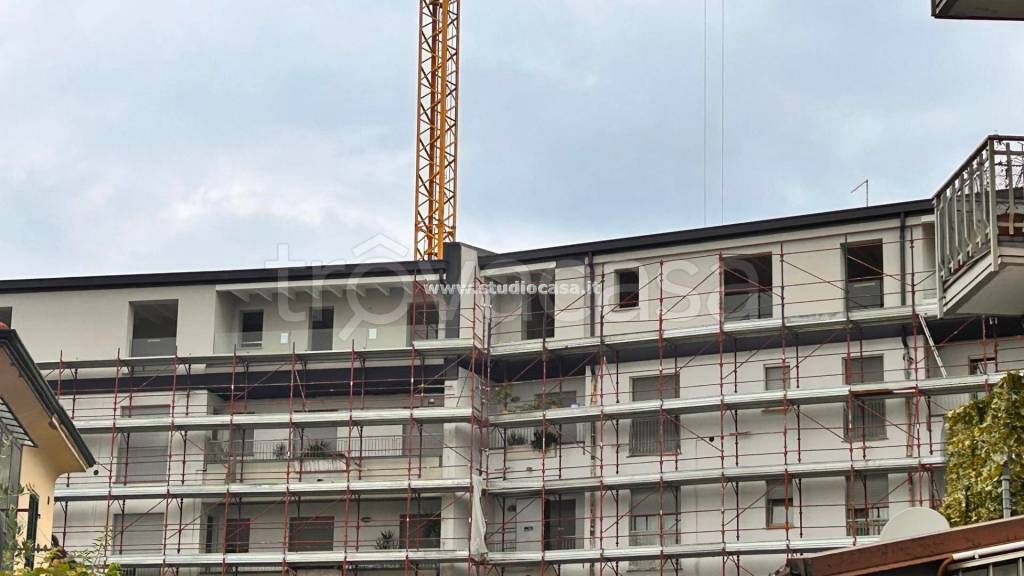 appartamento in vendita a Bergamo in zona Canovine