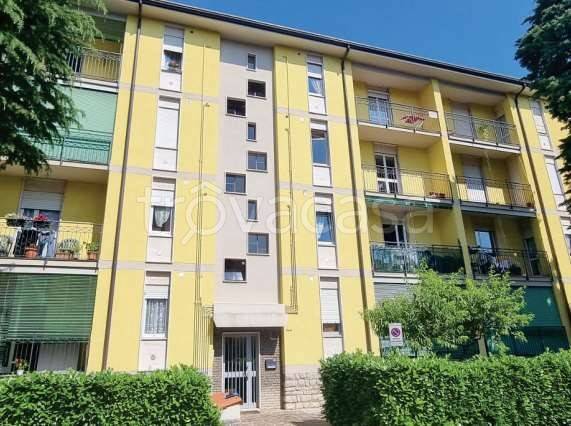 appartamento in vendita a Bergamo in zona Valtesse/Valverde