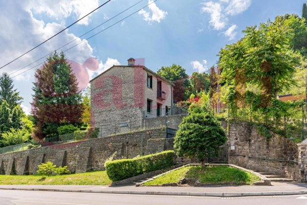appartamento in vendita a Bergamo in zona Città Alta
