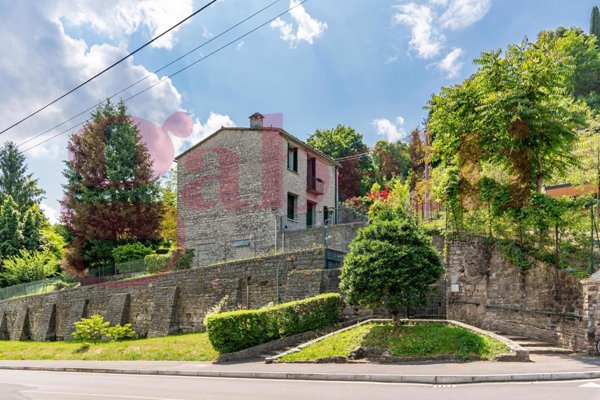 appartamento in vendita a Bergamo in zona Città Alta