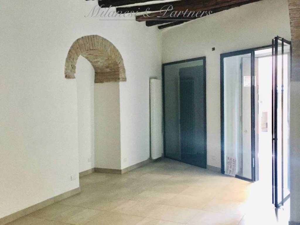 negozio in vendita a Bergamo in zona Città Alta