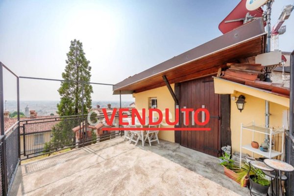 appartamento in vendita a Bergamo in zona Città Alta