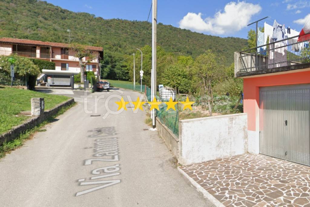 appartamento in vendita a Bergamo in zona Canovine