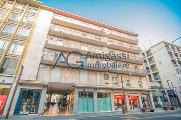 appartamento in vendita a Bergamo in zona Bergamo Centro