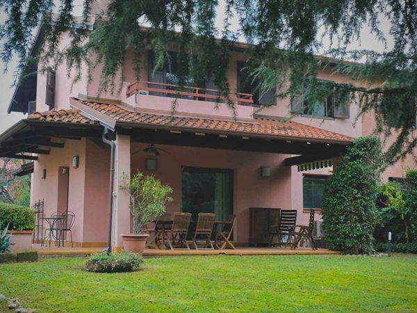 casa indipendente in vendita a Bergamo