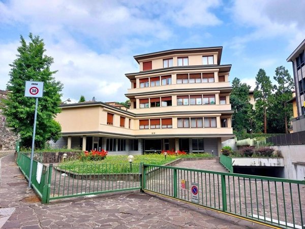 appartamento in vendita a Bergamo in zona Bergamo Centro