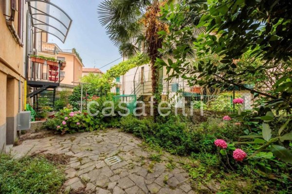 casa indipendente in vendita a Bergamo in zona Borgo Pignolo
