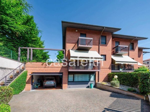 casa indipendente in vendita a Bergamo in zona Longuelo