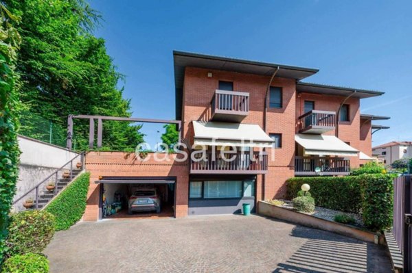 casa indipendente in vendita a Bergamo in zona Longuelo