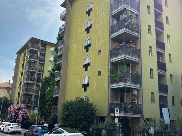 appartamento in vendita a Bergamo in zona Loreto