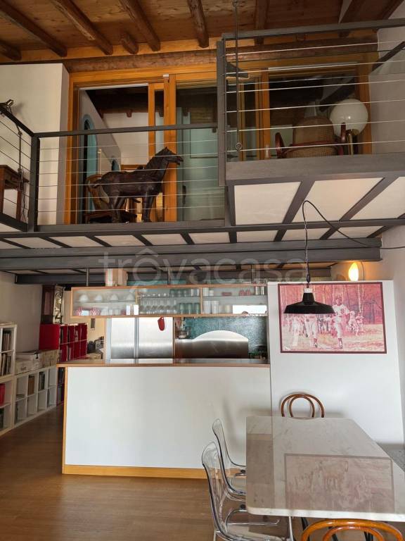 appartamento in vendita a Bergamo in zona Città Alta