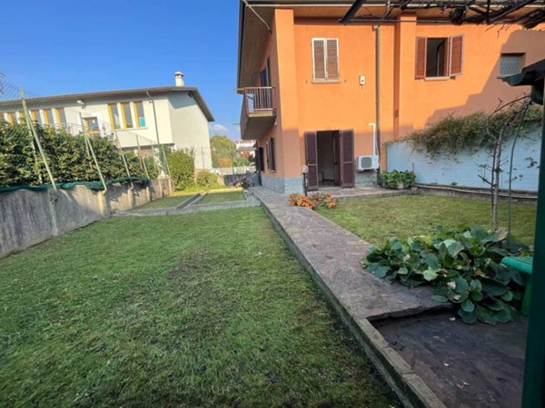 casa indipendente in vendita a Bergamo in zona Borgo Pignolo