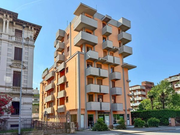 appartamento in vendita a Bergamo in zona Borgo Palazzo