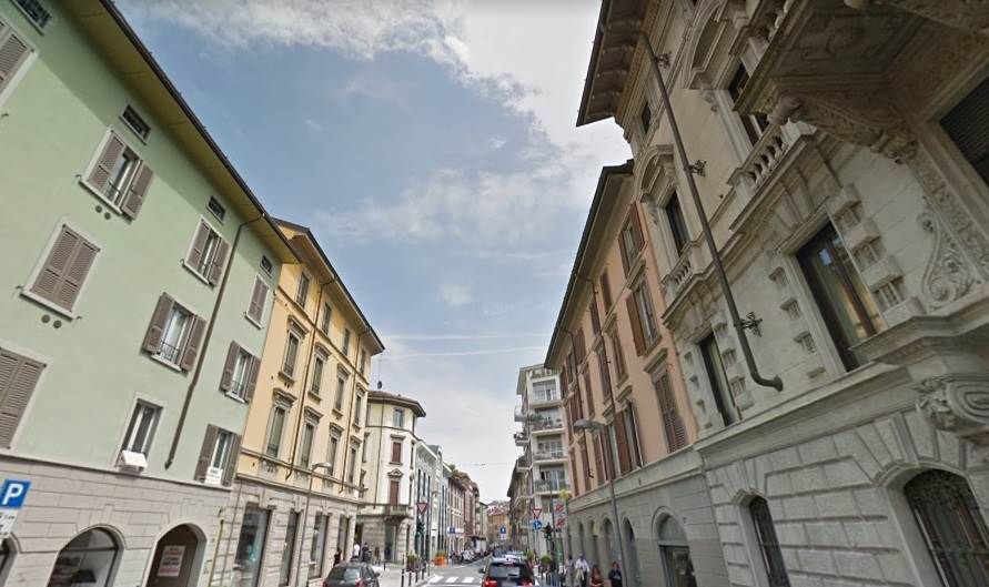 negozio in vendita a Bergamo in zona Città Alta