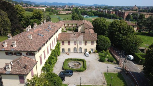 casa indipendente in vendita a Bergamo in zona Monterosso