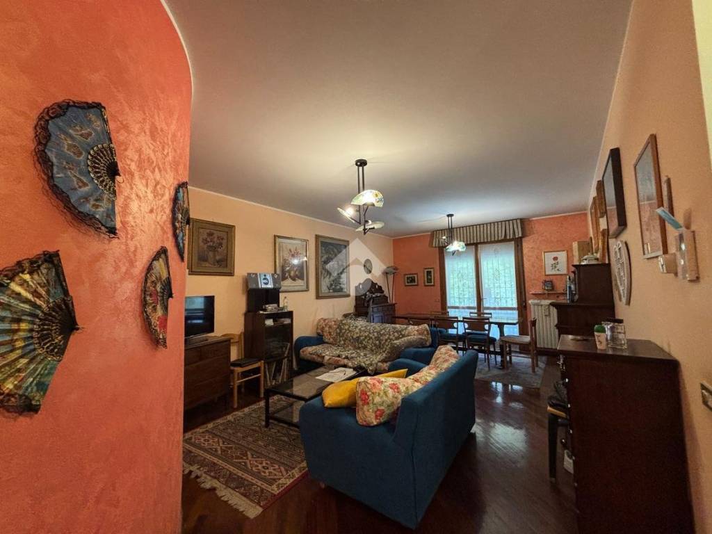 appartamento in vendita a Bergamo in zona Colognola