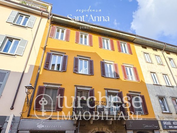 appartamento in vendita a Bergamo in zona Borgo Palazzo