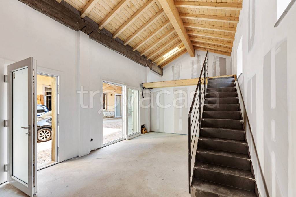 appartamento in vendita a Bergamo in zona Loreto